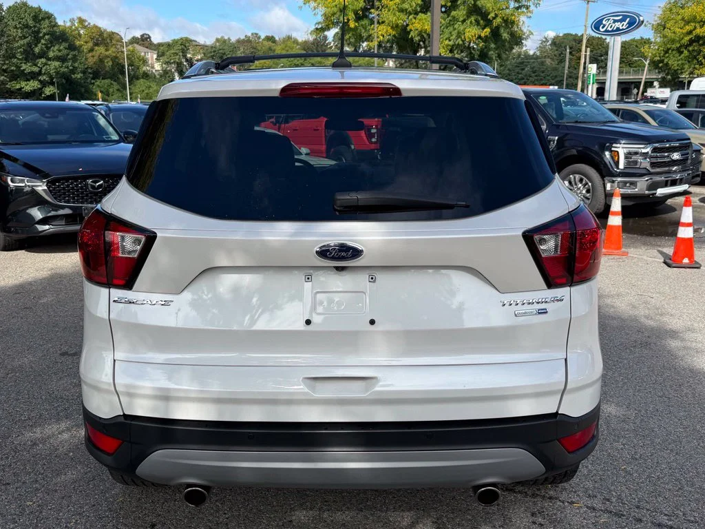 Certified Used 2019 White Platinum Clearcoat Metallic Ford Titanium image 7