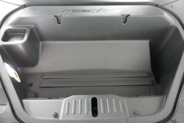 New 2026 Glacier Gray Metallic Tri-coat Ford Premium image 30