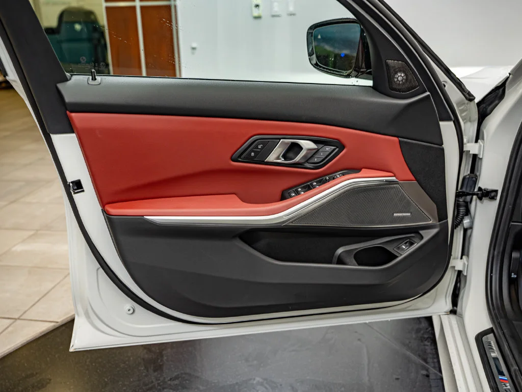 New 2026 Alpine White BMW 330i xDrive image 18