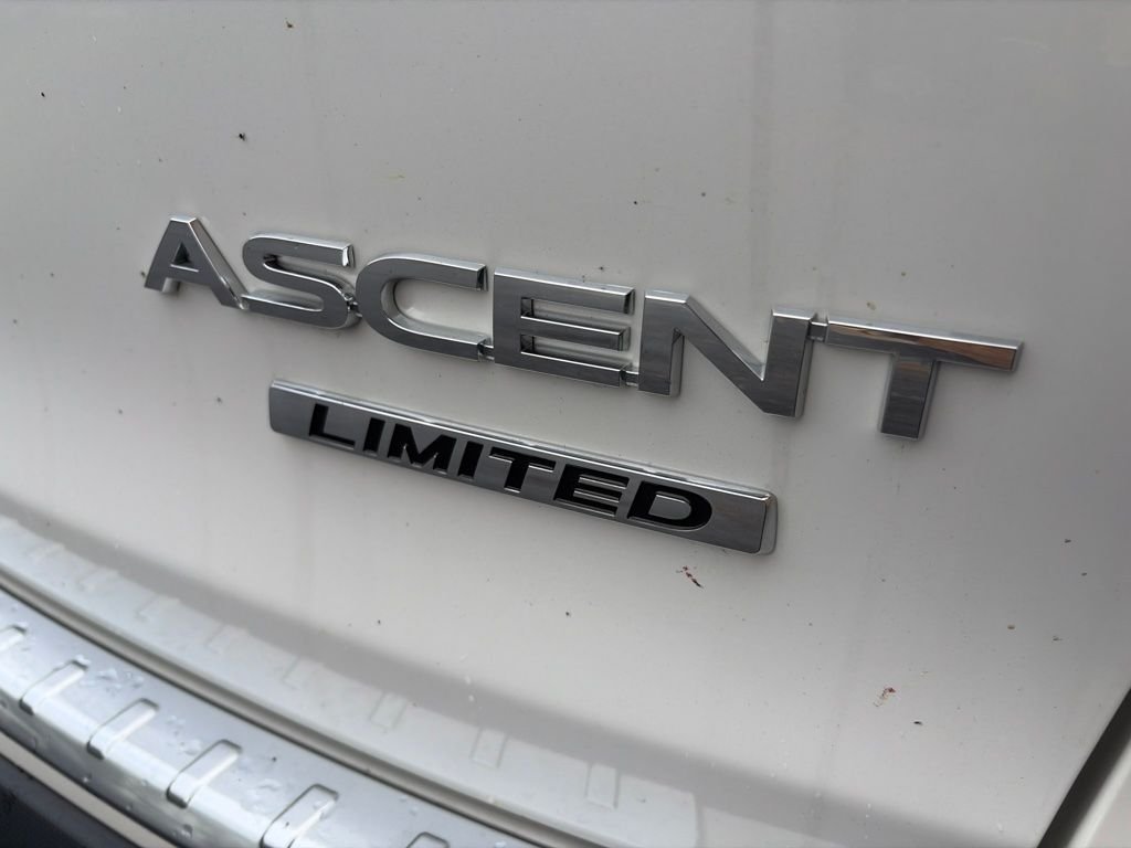 Used 2022 Crystal White Pearl Subaru Limited image 8
