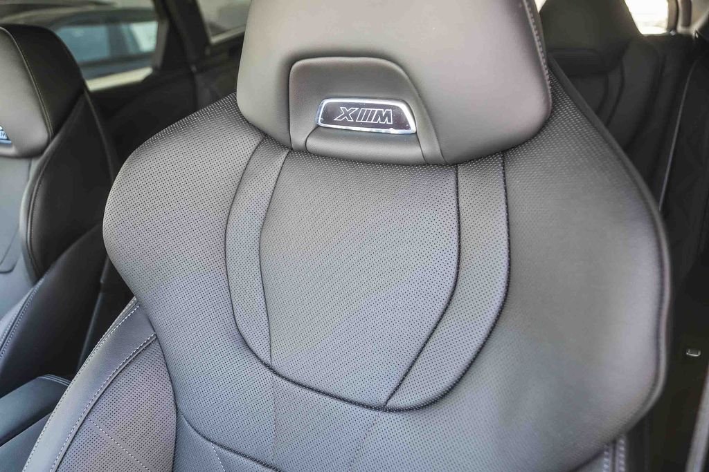 Used 2026 Carbon Black Metallic BMW Label image 22