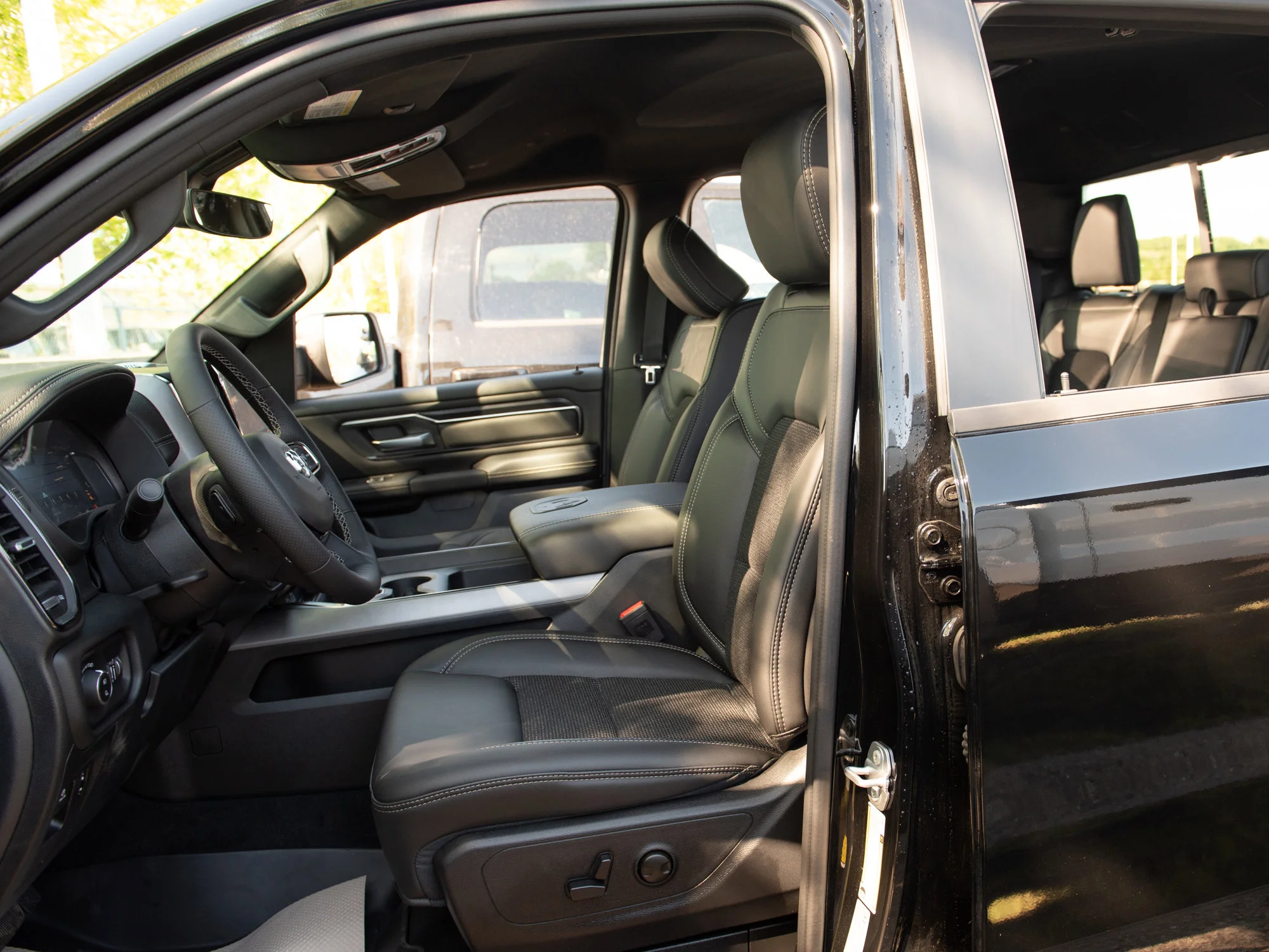 New 2026 Black RAM Sport* image 20