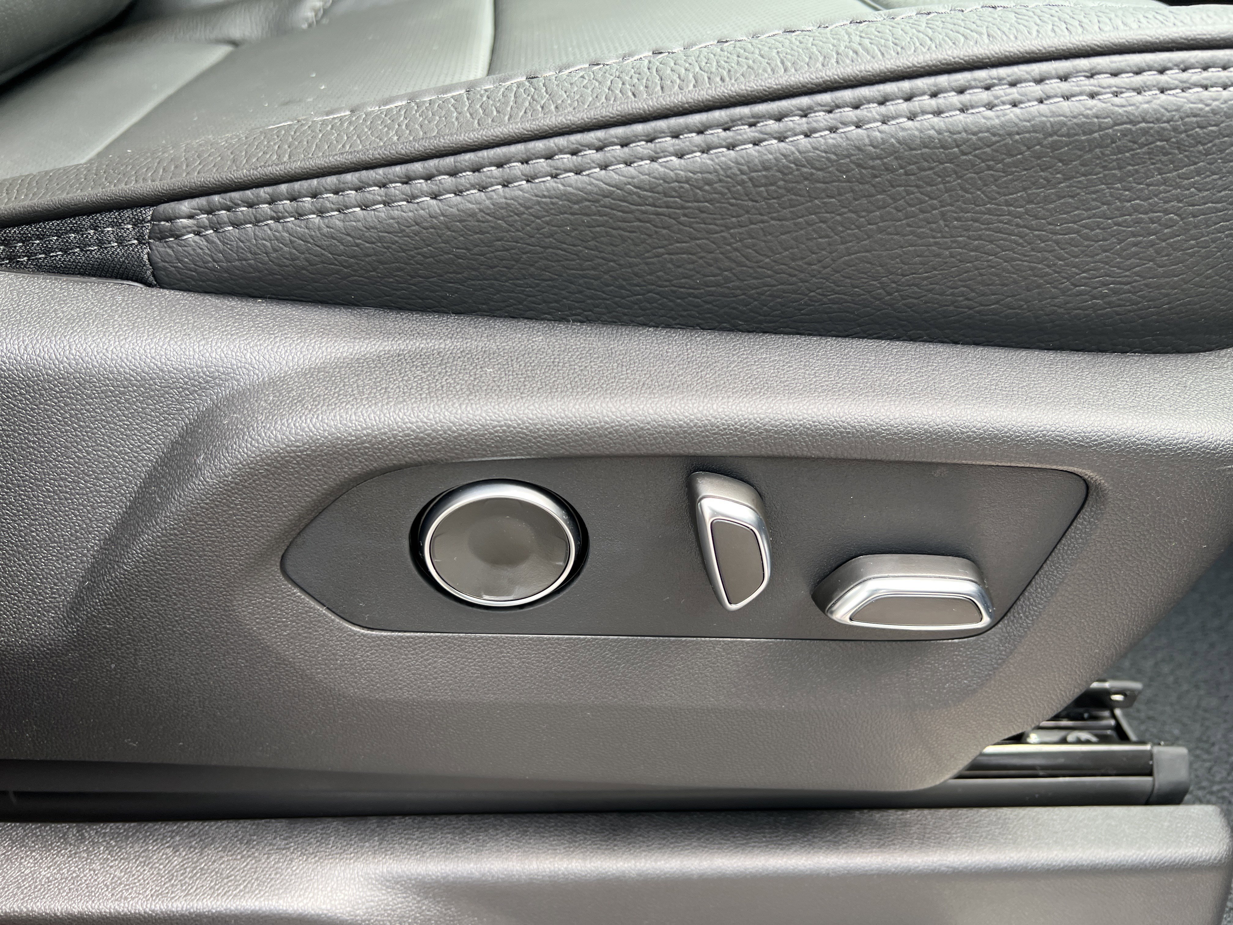2026 GMC Sierra 1500 Denali - Photo 18