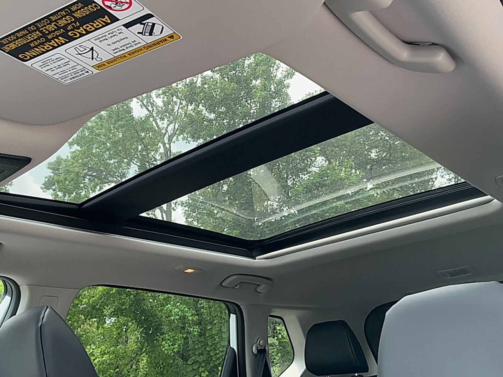 New 2026 Everest White Pearl Tricoat Nissan Dark Armor image 7