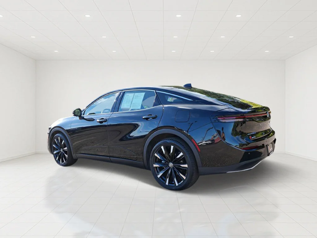 Certified Used 2023 Black Toyota Platinum image 4
