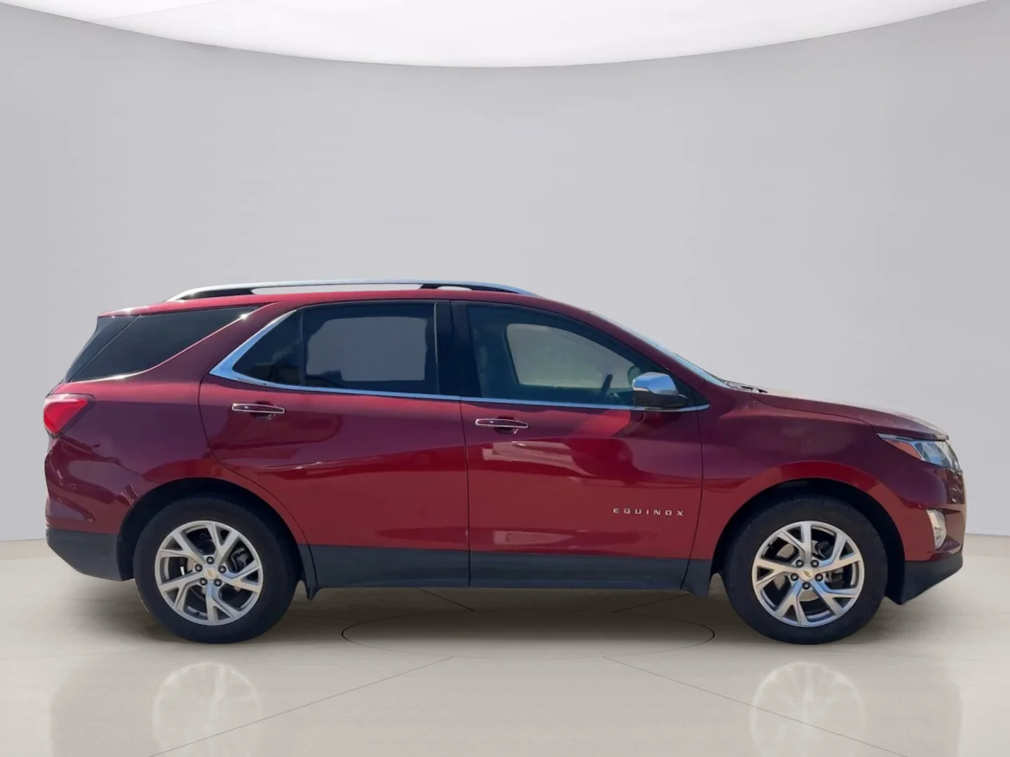 Used 2018 Red Chevrolet PREMIER image 6