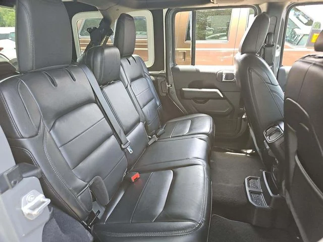 Used 2021 Gray Jeep Unlimited Sahara Altitude image 17