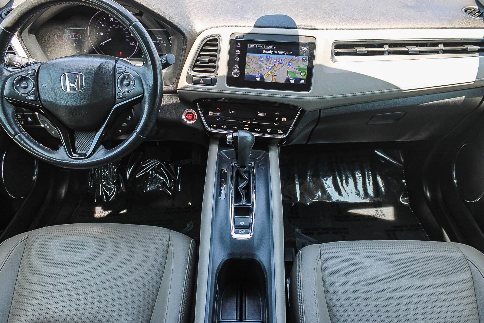 Used 2019 Platinum White Pearl Honda Touring image 12
