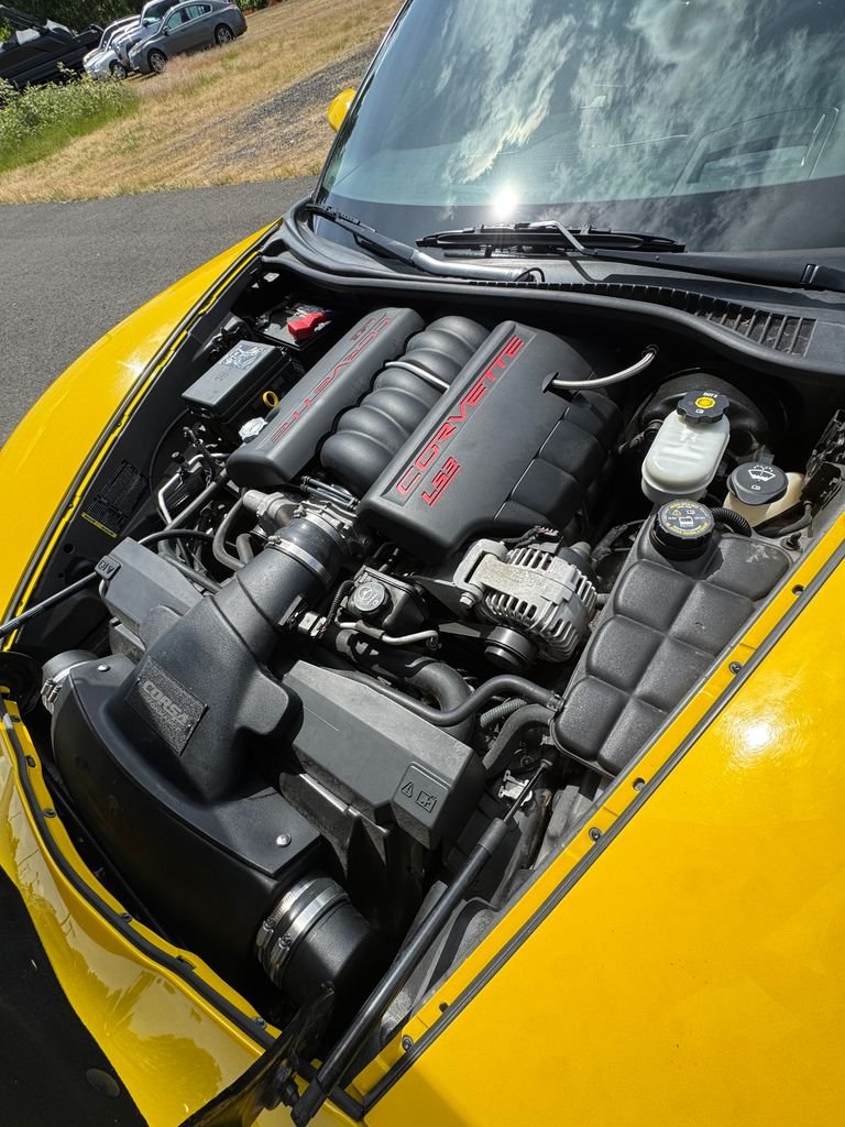 Used 2008 Velocity Yellow Tintcoat Chevrolet Base image 30