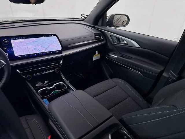 New 2026 Mosaic Black Metallic Chevrolet LT image 25