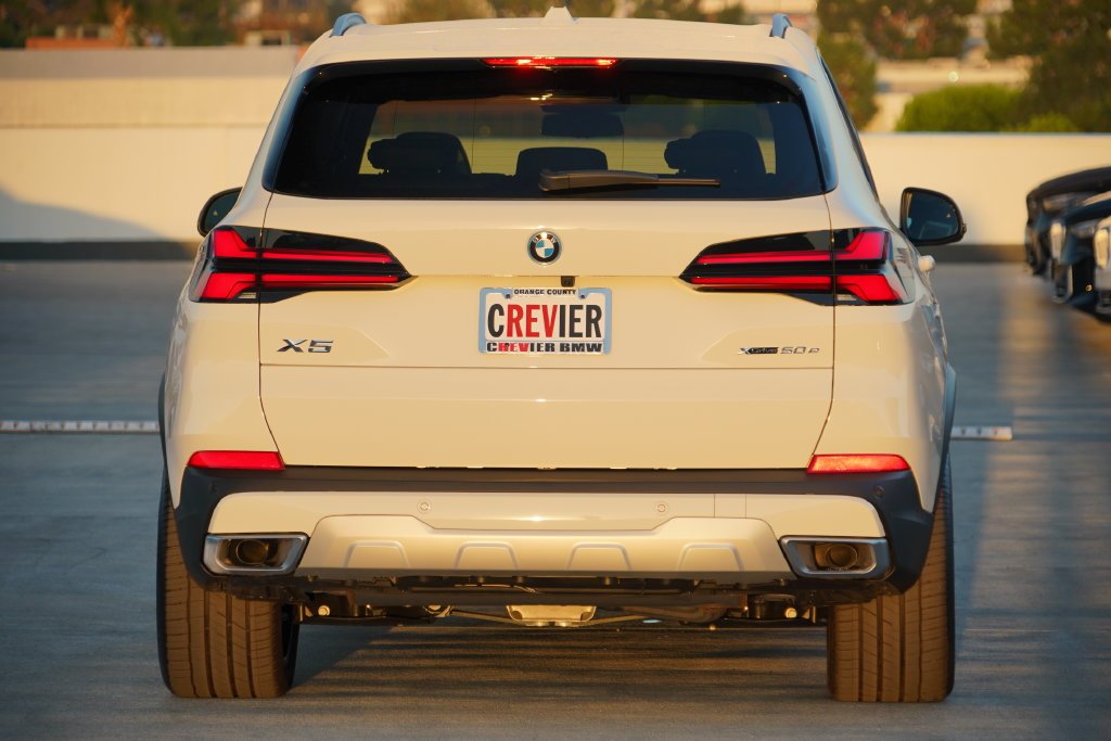2026 BMW X5 50e - Photo 7
