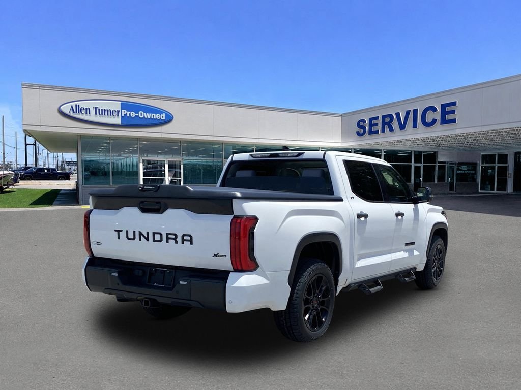 Used 2022 White Toyota SR5 image 8