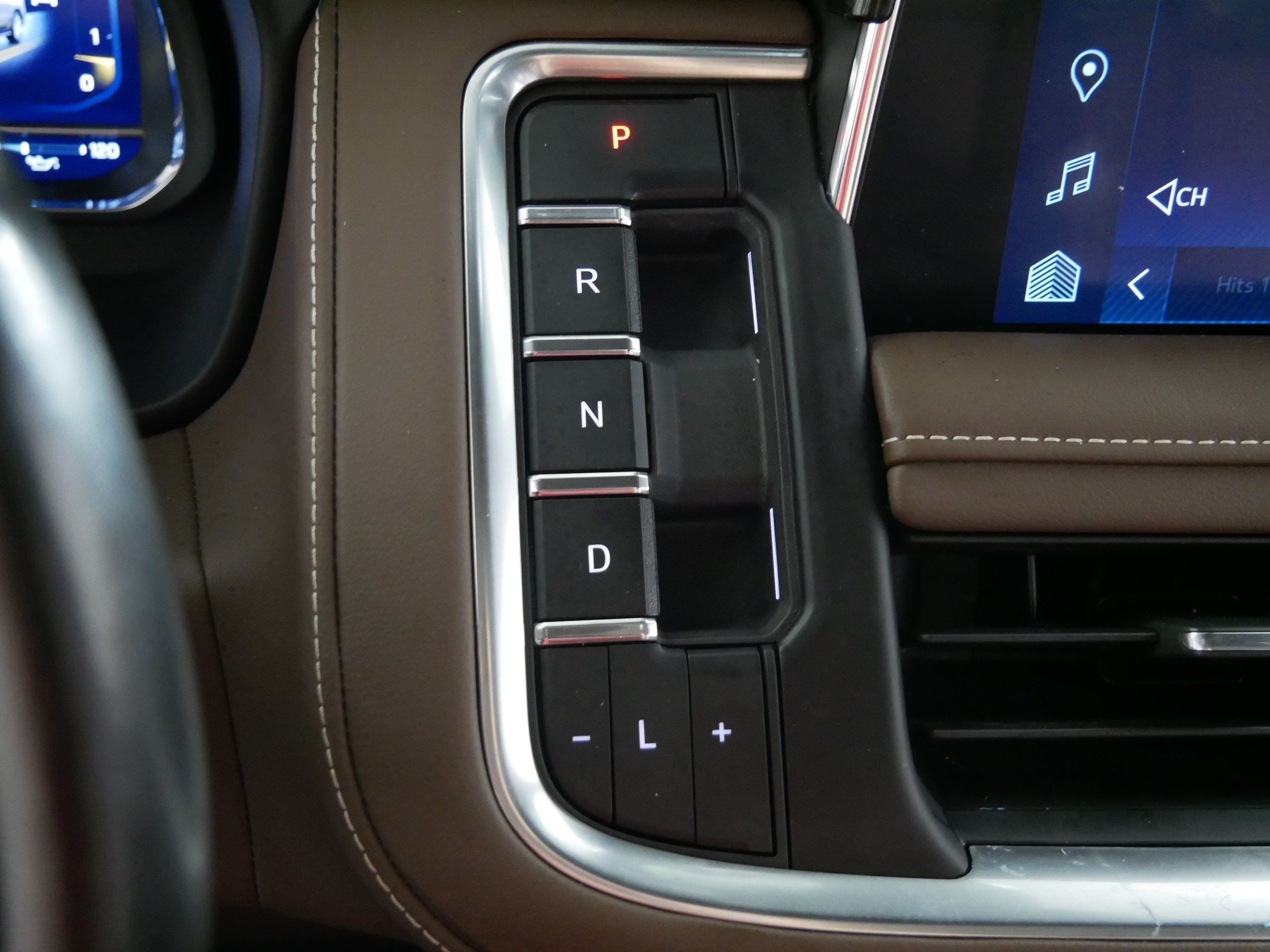 Used 2022 Cherry Red Tintcoat Chevrolet High Country image 24