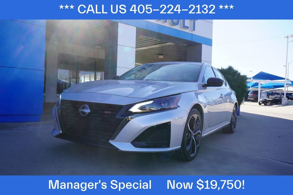 2024 Nissan Altima SR
