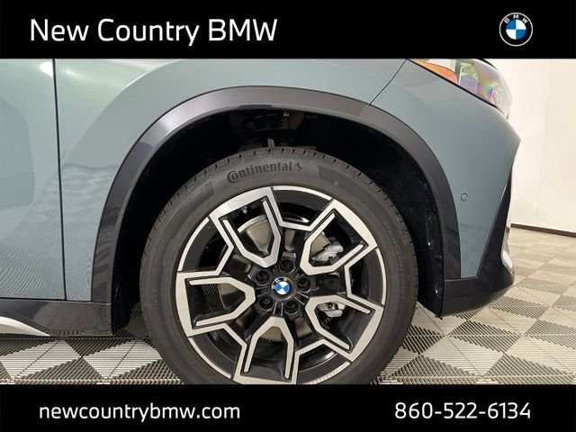 New 2027 Green BMW xDrive28i image 7