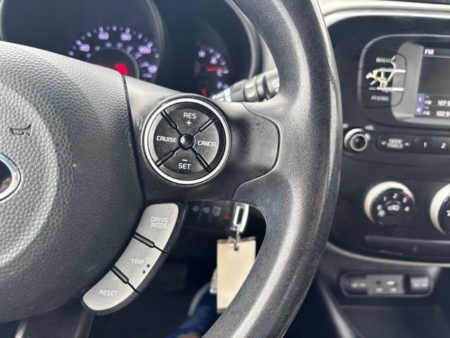 Used 2018 Bright Silver Kia Base image 19