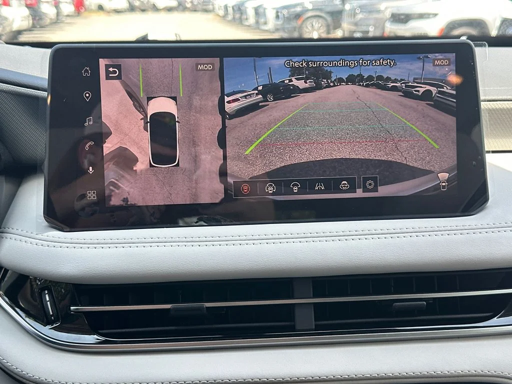 New 2027 Gray INFINITI LUXE image 29