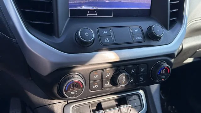 Used 2023 Ultra Blue Metallic GMC SLE image 30