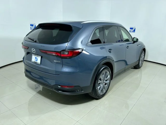 New 2026 POLYMETAL GRAY Mazda Preferred image 6