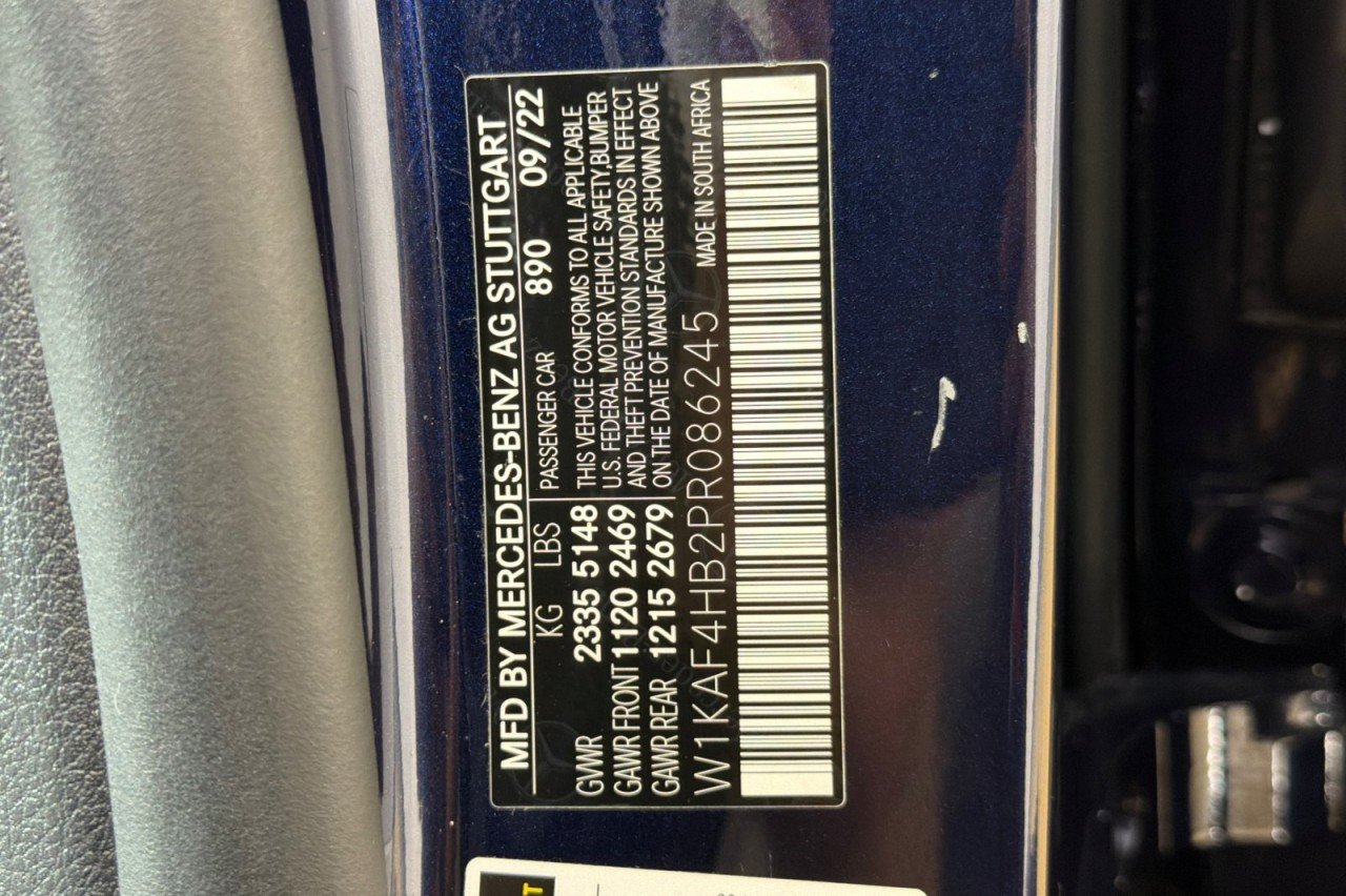 Used 2023 Lunar Blue Metallic Mercedes-Benz C 300 image 26