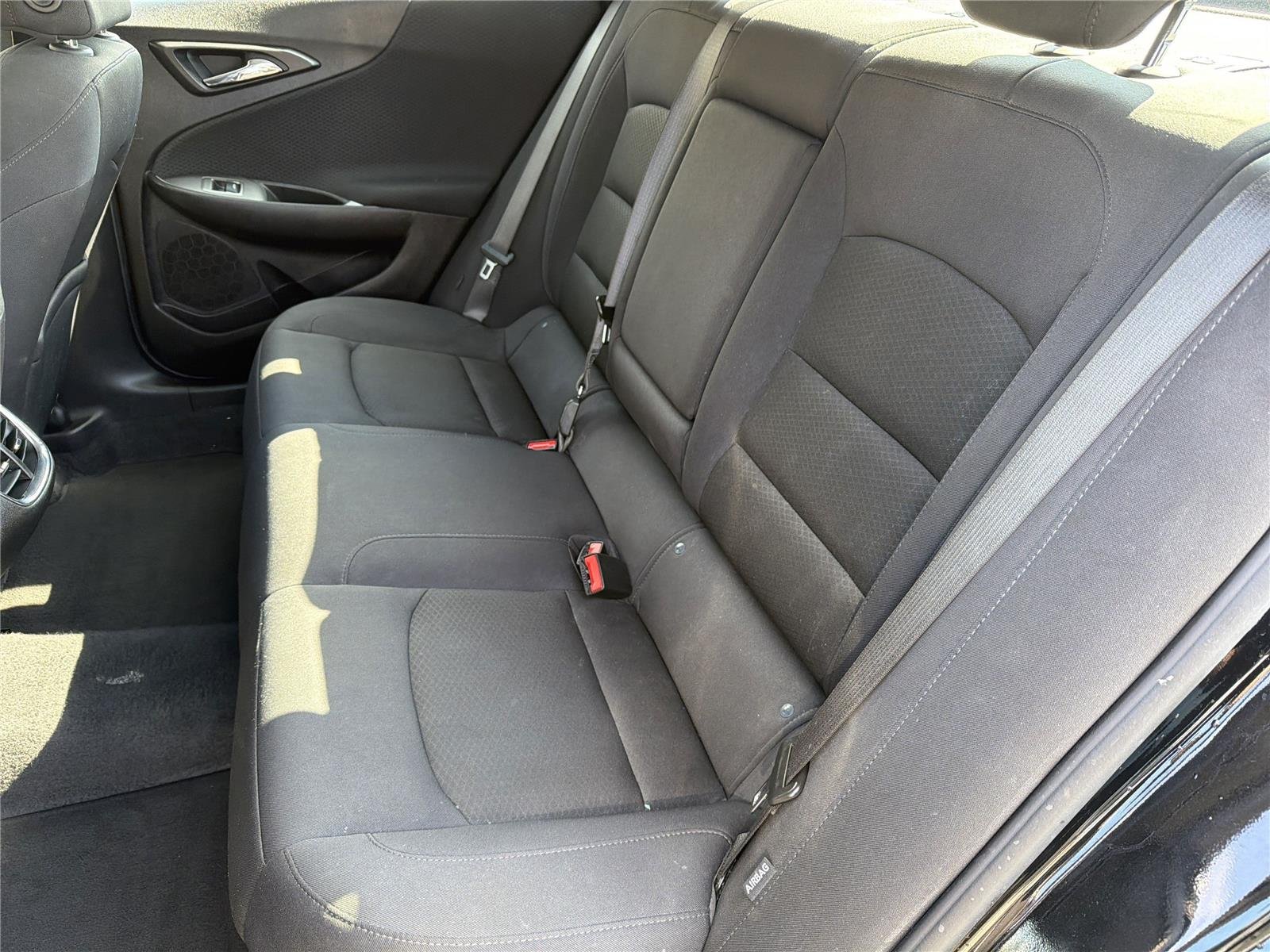 Used 2025 Mosaic Black Metallic Chevrolet LT image 21