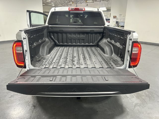 2026 GMC Canyon Elevation - Photo 23