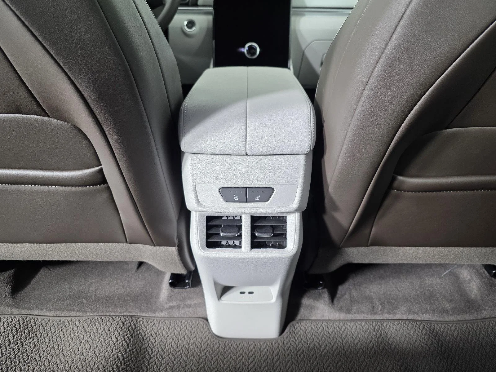 New 2026 Summit White GMC Denali image 17