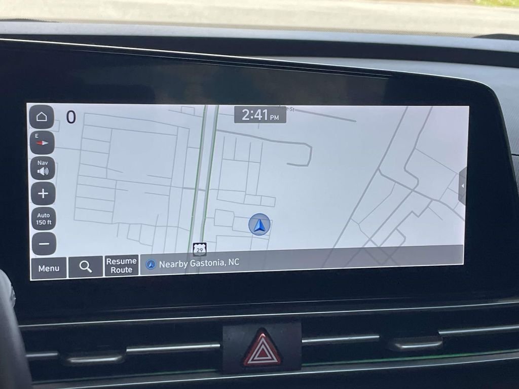 Certified Used 2025 White Hyundai SEL Convenience image 27
