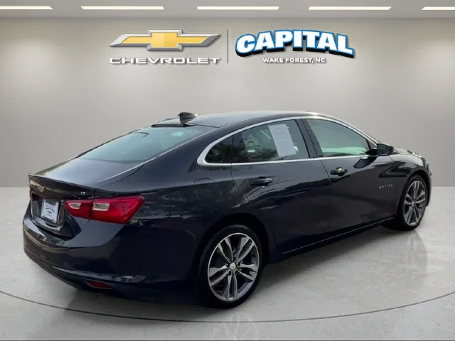 Used 2025 Black Chevrolet LT image 6
