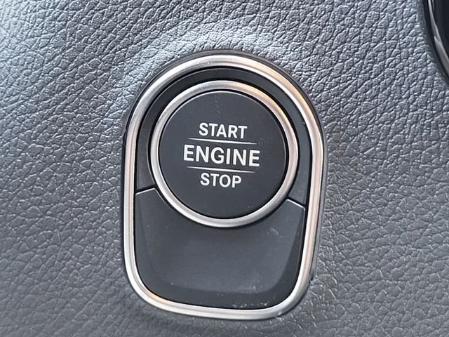 New 2026 Pebble Gray Mercedes-Benz Cargo 144 WB image 22