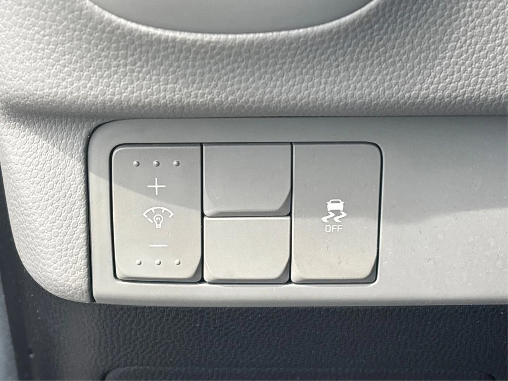 Used 2016 Black Kia Base image 29