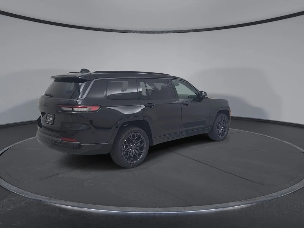 New 2026 Diamond Black Crystal Pearl-Coat Exterior Paint Jeep Summit image 15