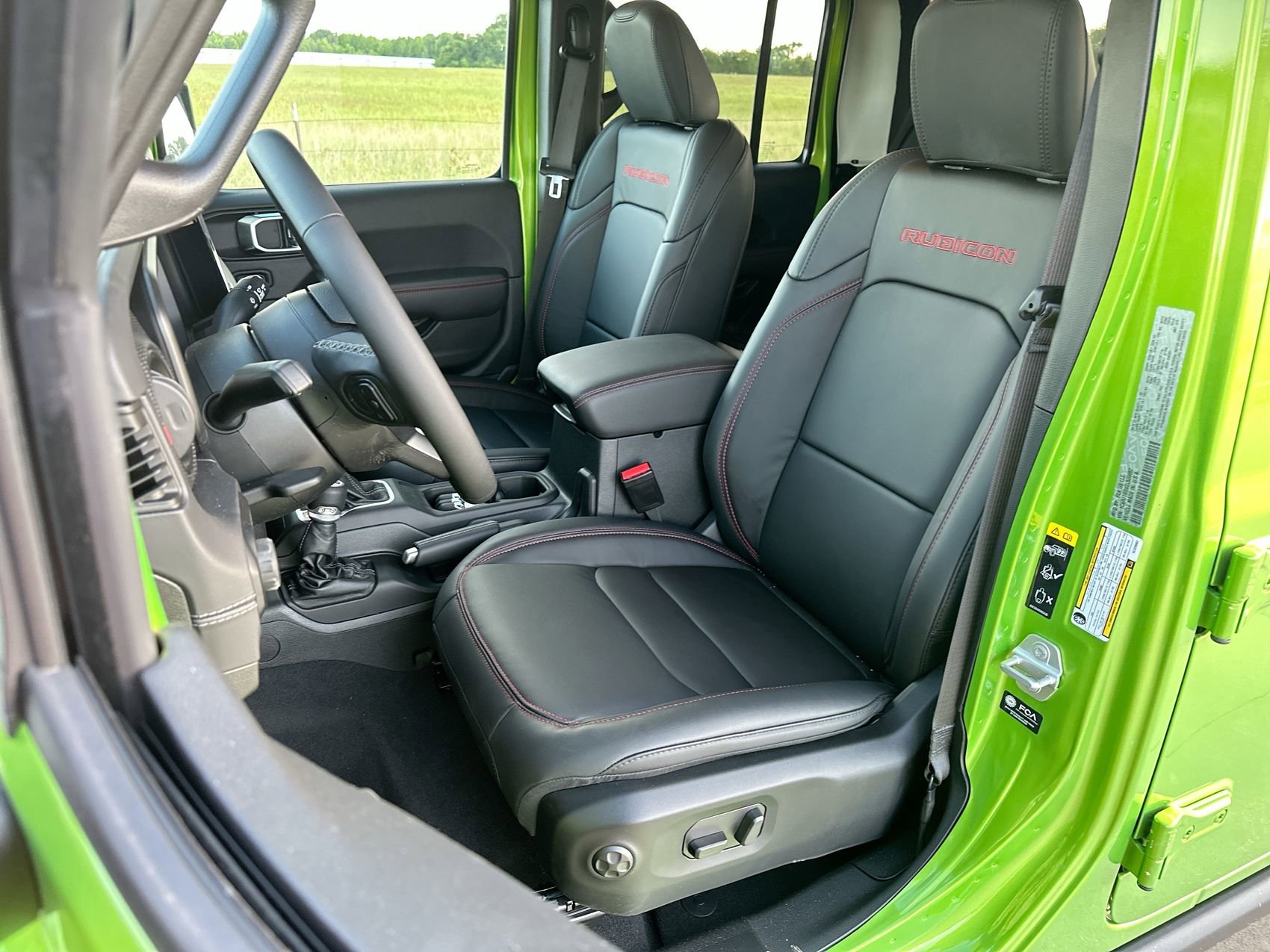 2025 Jeep Gladiator Rubicon - Photo 16