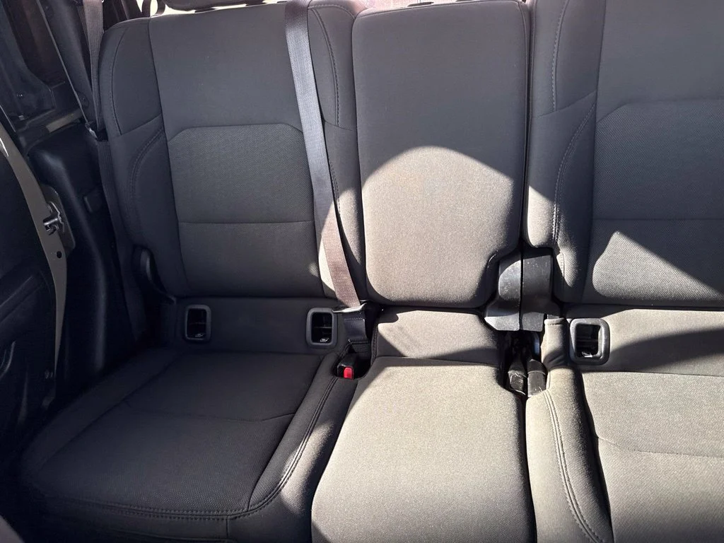 Certified Used 2020  Jeep Sport image 33