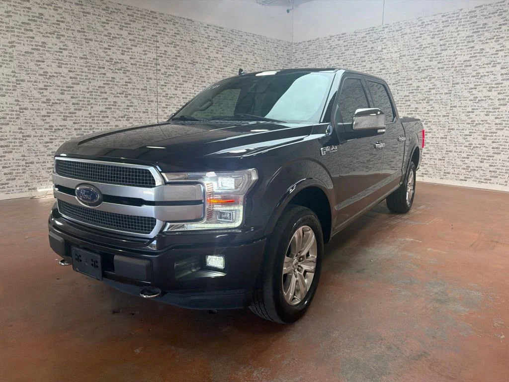 Used 2020 Magma Red Metallic Ford Platinum image 3