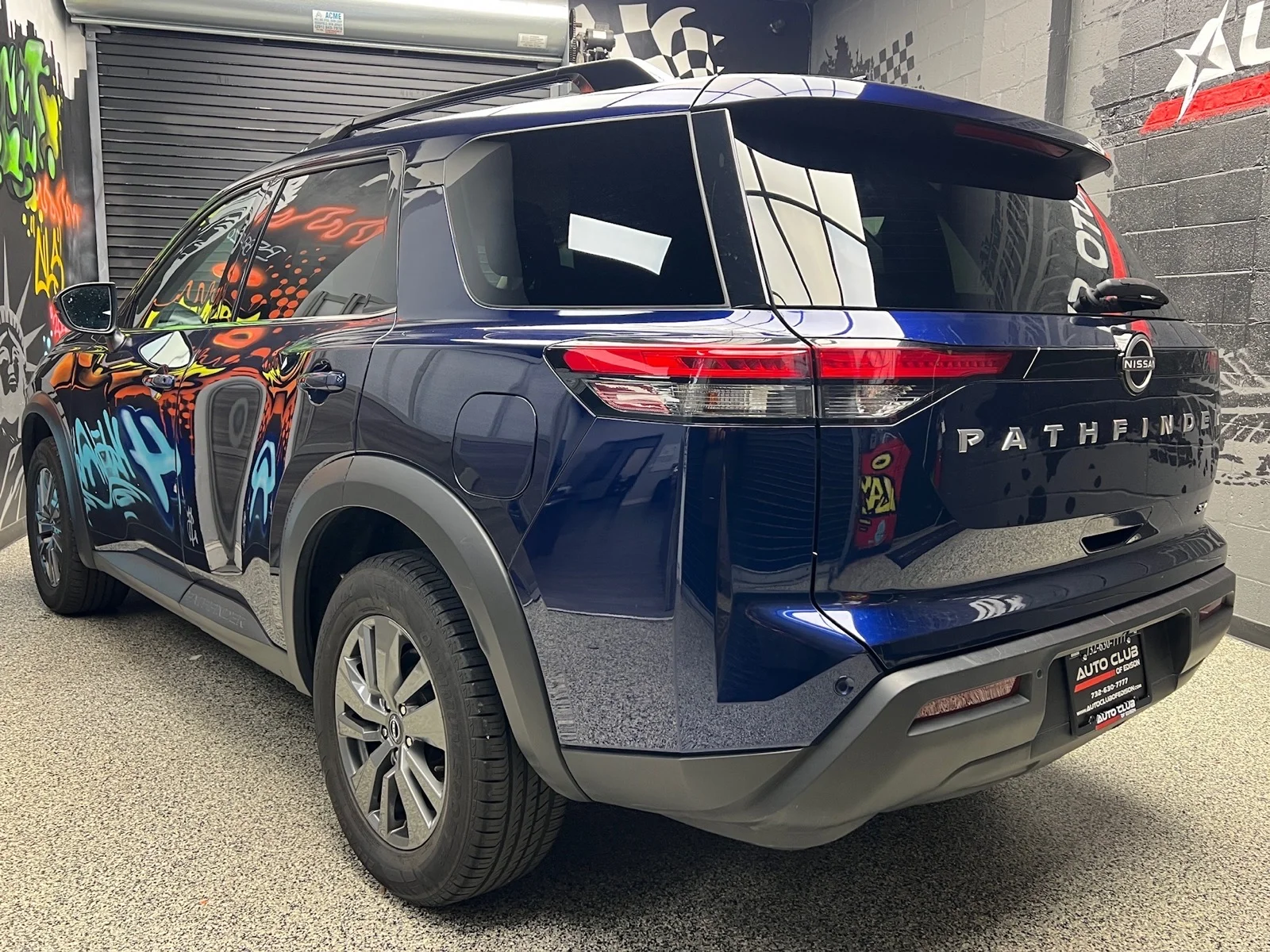 2024 Nissan Pathfinder SV - Photo 4