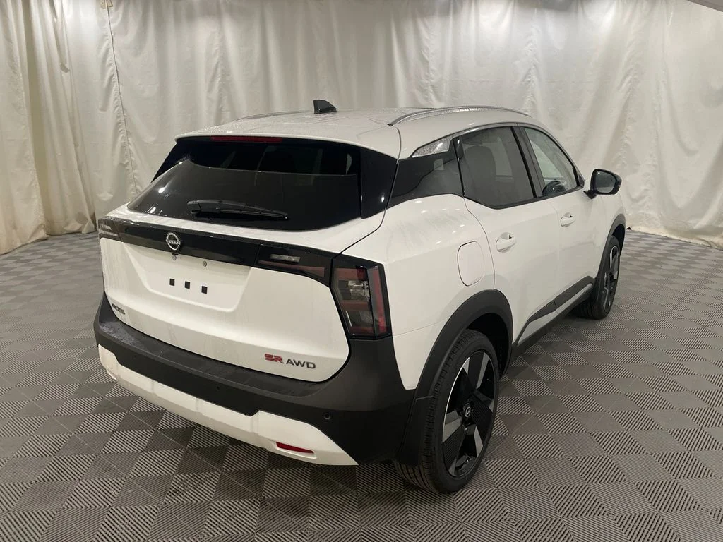 New 2026 Aspen White Tricoat Nissan SR image 6