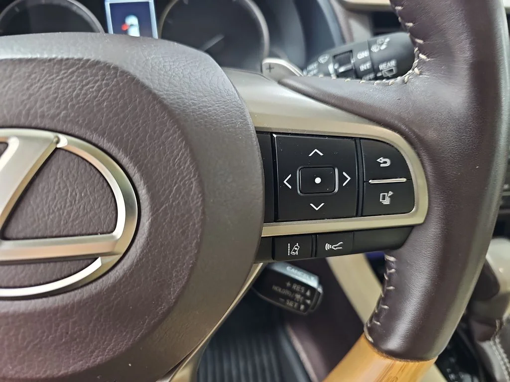 Used 2020 Red Lexus 350 image 20
