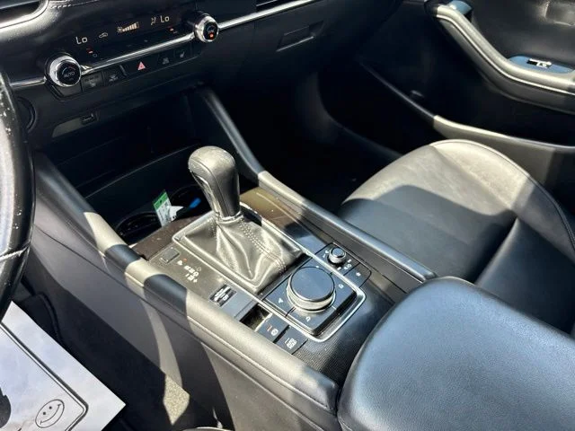 Used 2019 Blue Mazda Preferred image 18