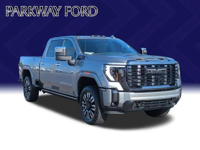 Used 2024 Silver GMC Denali Ultimate image 7
