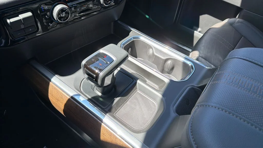 New 2026 White Chevrolet High Country image 30