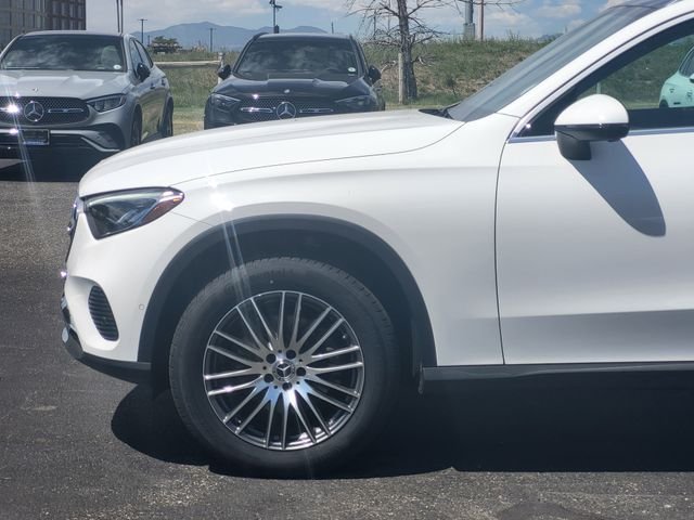 New 2026 Polar White Mercedes-Benz GLC 300 image 8
