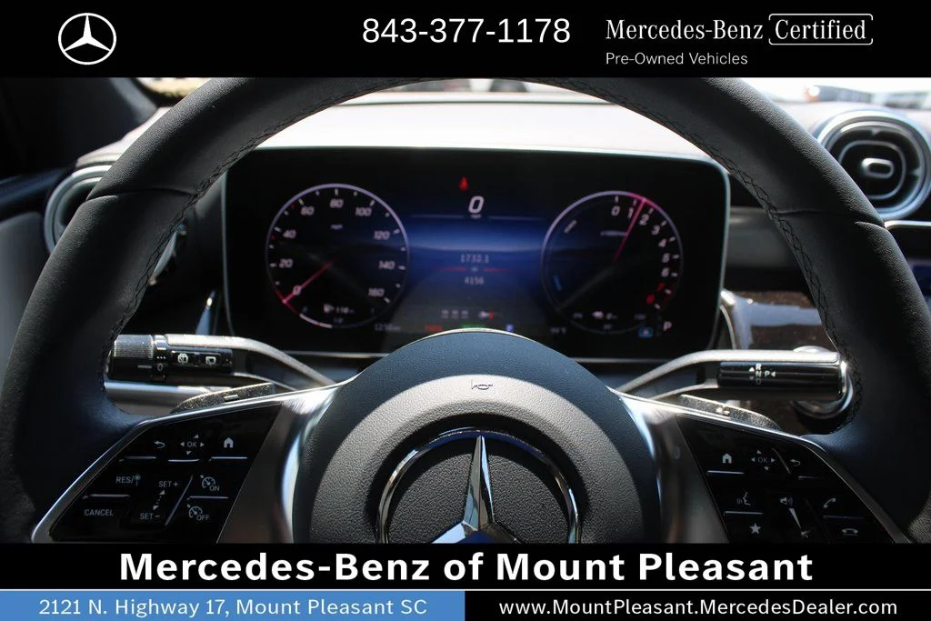 Certified Used 2025 Polar White Mercedes-Benz GLC 350e image 31