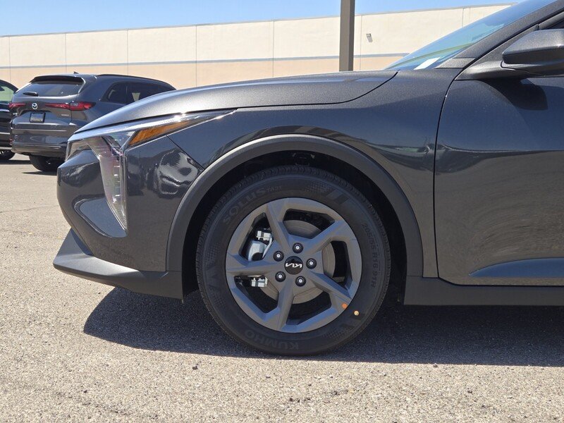 New 2026 Interstellar Gray Kia LXS image 5