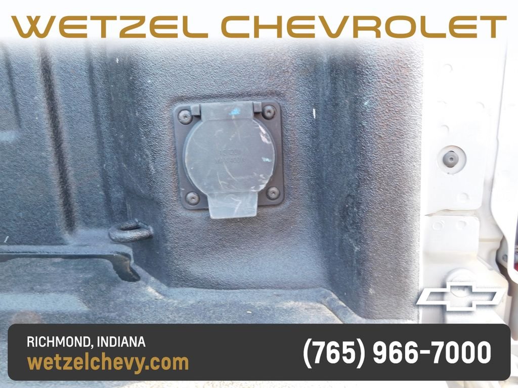 Used 2024 Gray Chevrolet LTZ image 9