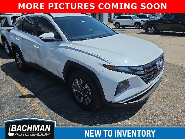 Certified Used 2022 Quartz White Hyundai Blue image 1