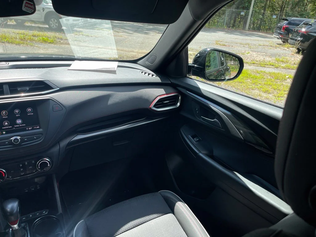 Used 2022 Black Chevrolet RS image 11