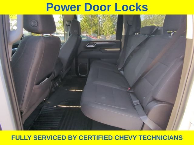 Used 2025 White Chevrolet LT image 39