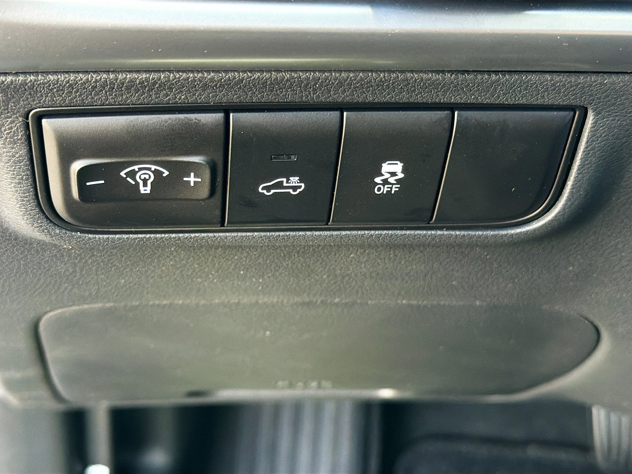 New 2026 Phantom Black Hyundai SEL Activity FWD image 74