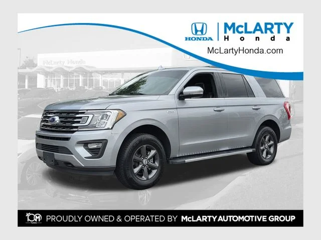 Used 2021 Silver Ford XLT image 1